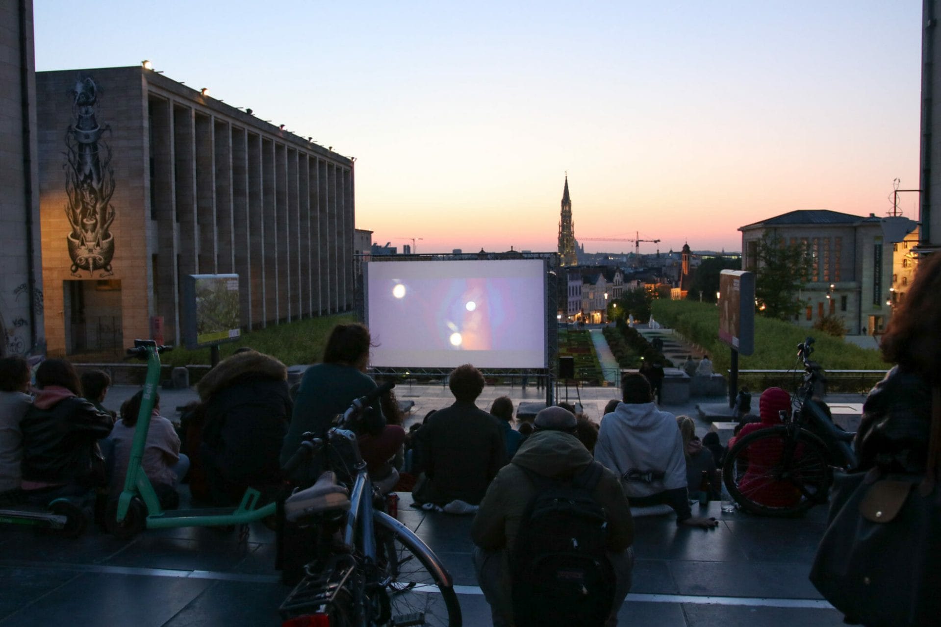 Day 8 - 27.04.2022 - Open Air Screening #1